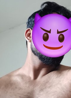 Lonniee - Male escort in Kolkata Photo 2 of 3