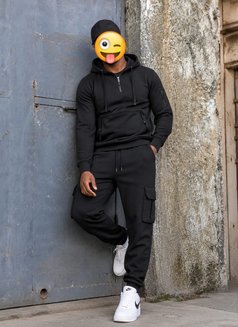 Lonny - Male escort in Nairobi Photo 1 of 2