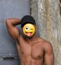 Lonny - Acompañantes masculino in Nairobi Photo 2 of 2