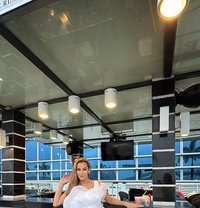 Looking for gfe?just arrived - puta in Kuala Lumpur