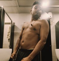 Looking for sugar mama - Intérprete masculino de adultos in Hyderabad