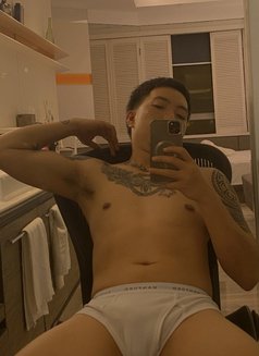 Looking4CumSlave - Male escort in Hong Kong Photo 18 of 21