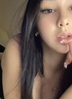 Looni - escort in Ho Chi Minh City Photo 1 of 7