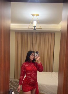 Loora - escort in Al Manama Photo 2 of 5