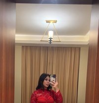 Loora - escort in Al Manama