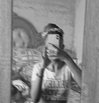 Lora - escort in Yokohama