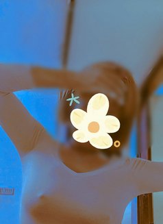 Hot bby doll is madipakkam vc n videos - escort in Chennai Photo 6 of 10