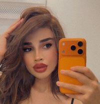 Lora (Porn actress) - escort agency in İstanbul Photo 7 of 7