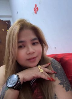 Loraine 56 - puta in Dubai Photo 7 of 21