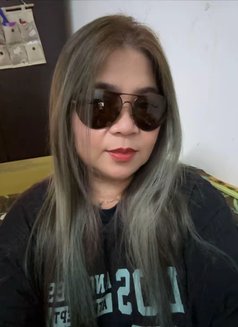 Loraine - puta in Dubai Photo 4 of 9