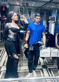 Loren. Andy - Acompañantes transexual in Dubai Photo 6 of 7