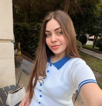 Loren - escort in Dubai