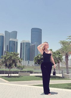Loren Fullservice - puta in Abu Dhabi Photo 14 of 16