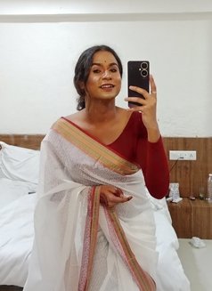 Loren - Acompañantes transexual in Ahmedabad Photo 3 of 8