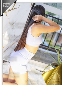 Lorena Eroticas - escort in Bogotá Photo 7 of 13