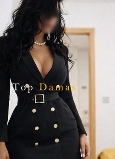 Kym - escort in Barcelona Photo 1 of 4