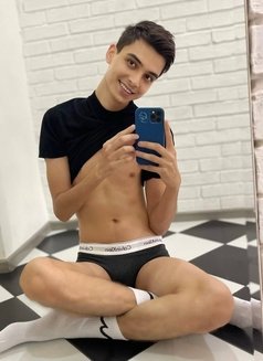 Lorentino CuteBoy - Male escort in Riyadh Photo 1 of 6