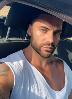 Lorenzo italiano 🇮🇹 - Male escort in Phuket Photo 20 of 20