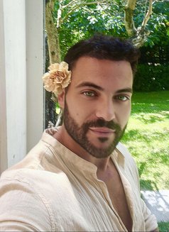 Lorenzo italiano ๐ฎ๐น - Male escort in Phuket Photo 13 of 20
