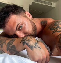 Lorenzodk - Male escort in Phuket