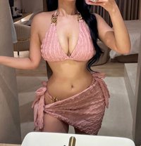 Loretta - escort in Okinawa Island