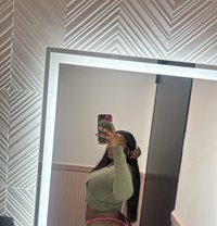 Loretta - escort in Sasebo