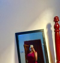 Lori - escort in Kampala