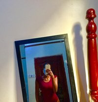 Lori - escort in Kampala