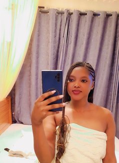 Lorna - escort in Dar es Salaam Photo 5 of 6