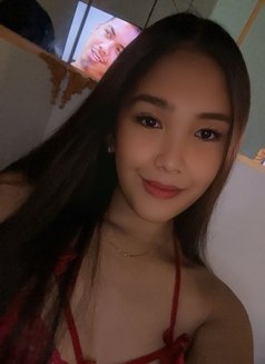 Lorr - Transsexual escort in Makati City Photo 3 of 8