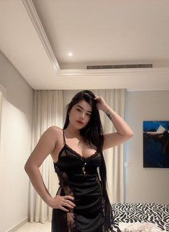 Lorraine - escort in Riyadh Photo 13 of 14