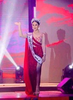 Lorraine - Acompañantes transexual in Davao Photo 1 of 22