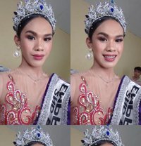 Lorraine - Transsexual escort in Davao