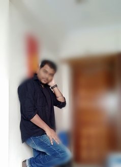 Elite Connoisseur of Intimacy - Male escort in Mumbai Photo 27 of 27