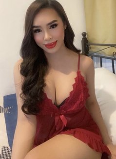 Lots of cum Anna - Transsexual escort in Manila Photo 21 of 23