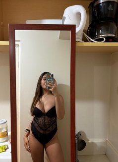 Lou Camshow/meet Up - Transsexual escort in Manila Photo 19 of 19