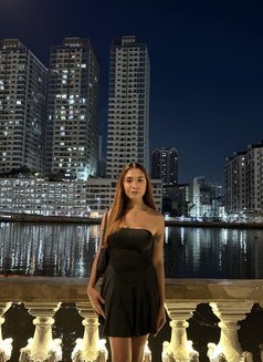 Lou Camshow/meet Up - Transsexual escort in Manila Photo 9 of 11
