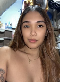 Lou Camshow/meet Up - Transsexual escort in Manila Photo 6 of 11