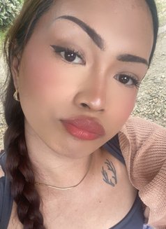 Lou Cumshow/content (Available Now) - Acompañantes transexual in Makati City Photo 6 of 7