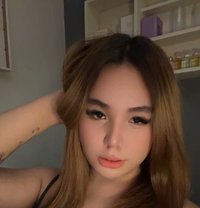 Louscott (Cumshow Contents) - puta in Makati City Photo 2 of 4