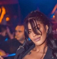 LouLou - escort in Beirut Photo 12 of 15