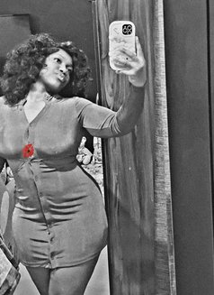 Louie - escort in Greater Noida Photo 3 of 3