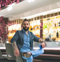 Louis - Male escort in Vienna