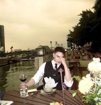 Louis Handsome - Male escort in Ho Chi Minh City