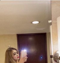 Louise - puta in Manila