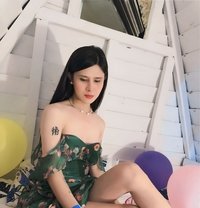 Louise - Transsexual escort in Manila