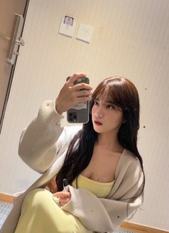 Louise is HERE! - puta in Taipei Photo 7 of 9