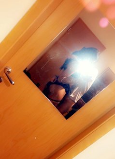 Louise Paris75015éme - Transsexual escort in Paris Photo 1 of 11