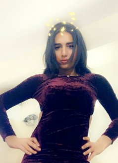 Louise Paris75015éme - Transsexual escort in Paris Photo 4 of 11