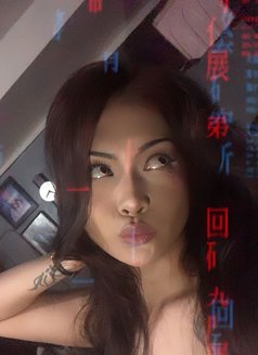 Louisebaby (Available Manila) - Transsexual escort in Makati City Photo 2 of 5